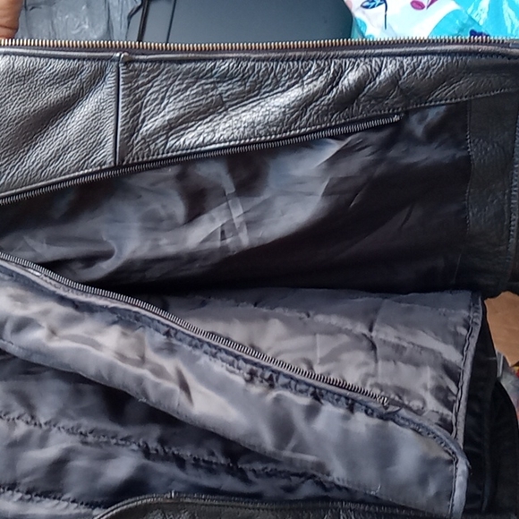 Vintage Harley Davidson leather jacket with liner and skid pads - Picture 10 of 13